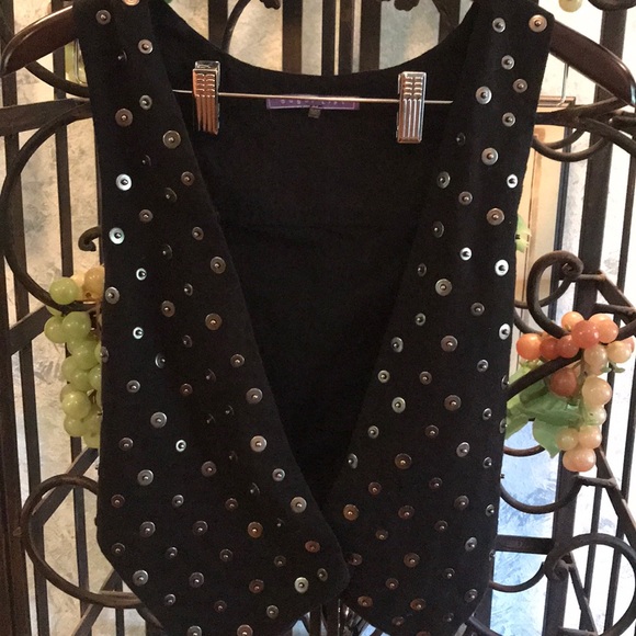 MODERN BUTTON VEST. Black. Size XS. - Picture 2 of 6